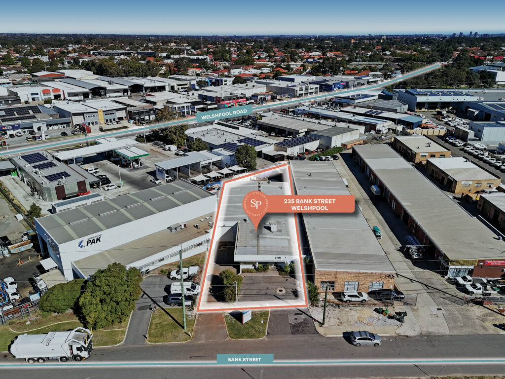 235 Bank Street,, Welshpool WA 6106